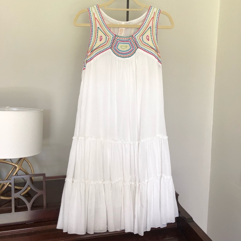 Fun summer dress by Klozlyne in VGUC. Ladies M
